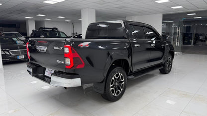 Toyota Hilux Revo V 2.8D 2021