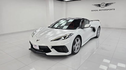 Chevrolet Corvette 2LT 6.2 L V8 Performance Package 2021