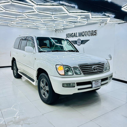 Toyota Land Cruiser Cygnus 4.7 Petrol 2005