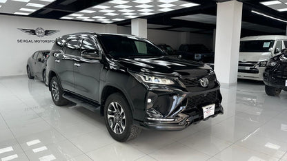 Toyota Fortuner Legender 2022