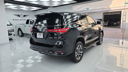 Toyota Fortuner Legender 2022