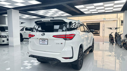 Toyota Fortuner GR-S 2025