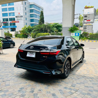 Toyota Corolla Altis X 1.6 A/T 2025