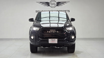 Toyota Hilux Revo GR-S 2025