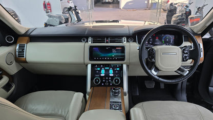 Range Rover Vogue Autobiography P400E Long Wheel Base 2019