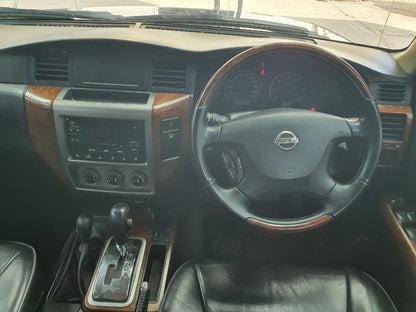 Nissan Patrol STD 2011