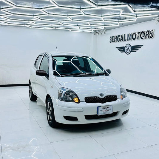 Toyota Vitz F Package A/T 1.0 2004