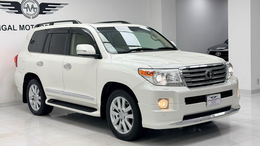Toyota Land Cruiser Zx Full House 2014