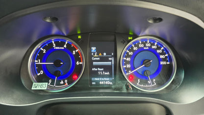 Toyota Hilux Revo V 2020