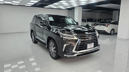 Lexus LX Series 570 2016