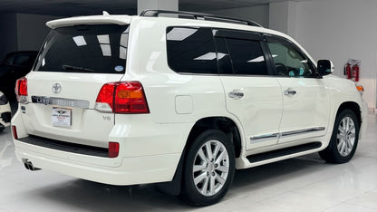 Toyota Land Cruiser Zx Full House 2014