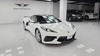 Chevrolet Corvette 2LT 6.2 L V8 Performance Package 2021