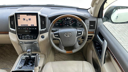 Toyota Land Cruiser Zx Full House 2018