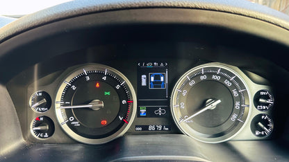 Toyota Land Cruiser ZX 4.6 Petrol 2016