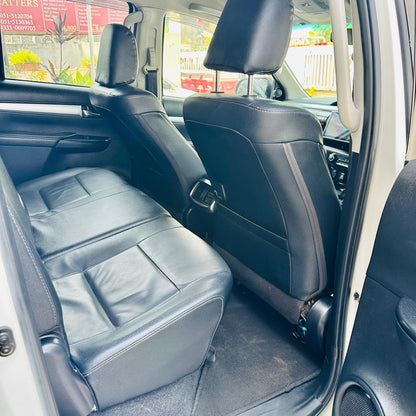 Toyota Hilux Revo Revo V 2.8D 2021