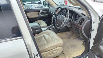Toyota Land Cruiser Zx Full House 2009