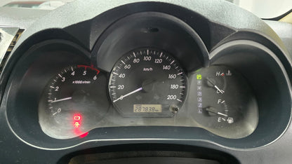 Toyota vigo G Auto 2014