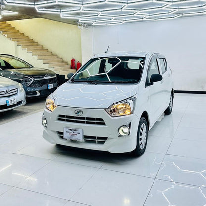 Daihatsu mira L SA3 4WD 2022