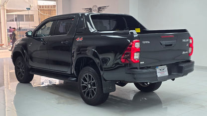 Toyota Hilux Revo GR-S 2025