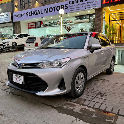 Toyota Corolla Axio Hybrid   2018