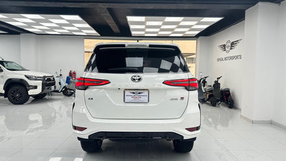 Toyota Fortuner GR-S 2025