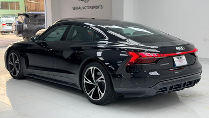Audi e-tron GT Standard Package 2022