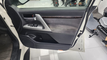 Toyota Land Cruiser Ax 2013