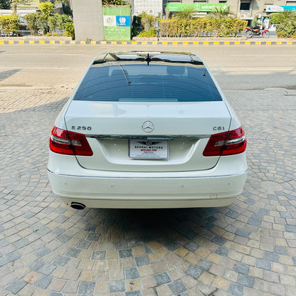 Mercedes Benz E Class E-250 Avantgarde 2011