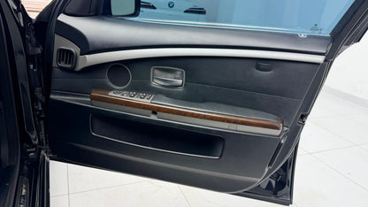 BMW 7 Series  745li 2004