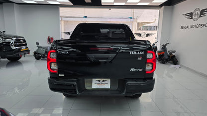 Toyota Hilux Revo GR-S 2023