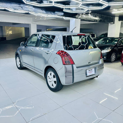 Suzuki Swift DLX 1.3 M/T 2014