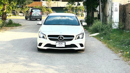 Mercedes Benz CLA Class 180 2015