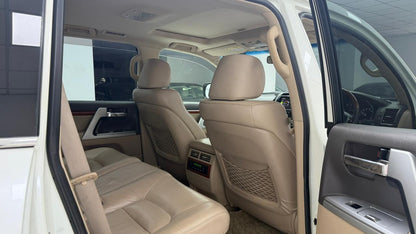 Toyota Land Cruiser Axg 2014