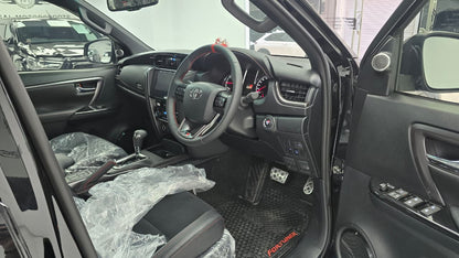 Toyota Fortuner GR-S 2025