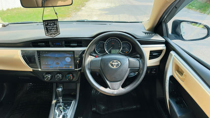 Toyota Corolla Altis 1.6 A/T 2015