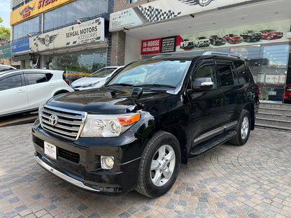 Toyota Land Cruiser AX Model 2011