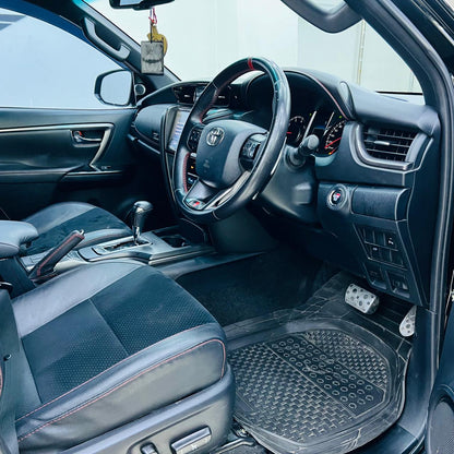 Toyota Fortuner GR-S 2.8D 2023