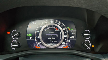 Lexus LX Series LX600 2022