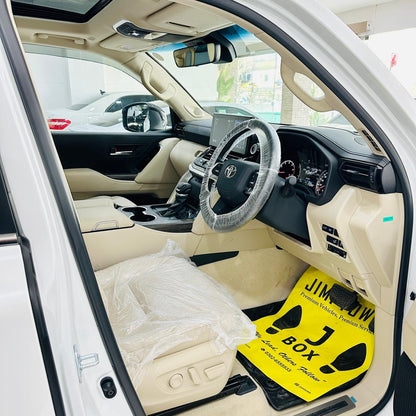Toyota Land Cruiser LC 300 ZX 2023