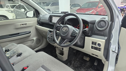 Toyota Passo XS Package Push Start  2021