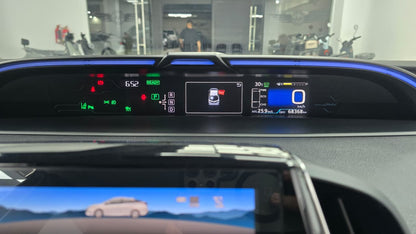 Toyota Prius  PHV 2018