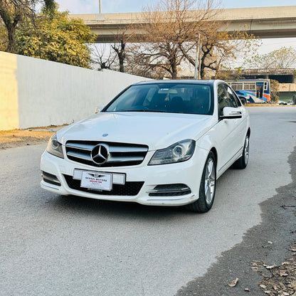 Mercedes Benz C Class C 200 Aventagrade 2013