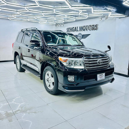 Toyota Land Cruiser AX 4.6 Petrol 2012