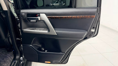 Toyota Land Cruiser Zx Full House 2012