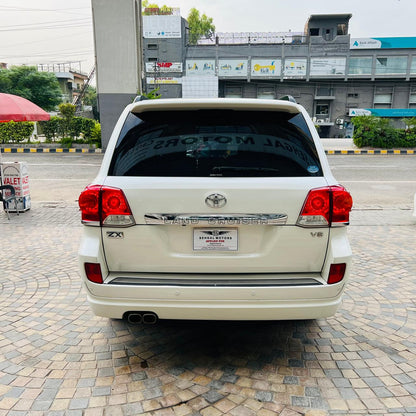 Toyota Land Cruiser ZX 2013