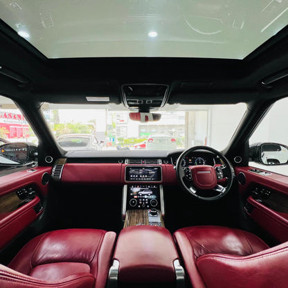 Range Rover Vogue P400e SWB 2019