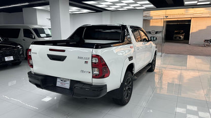 Toyota Hilux Revo Grs  2025
