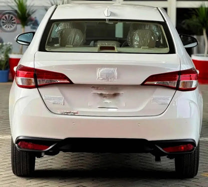 Toyota Yaris Gli CVT 1.3 Automatic 2025