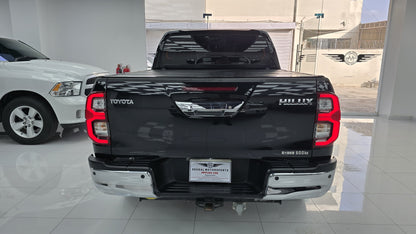 Toyota Hilux Revo V 2021