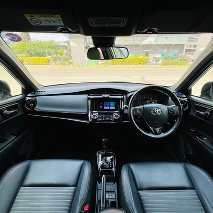 Toyota Corolla Axio G HYBRID WXB 1.5 2019